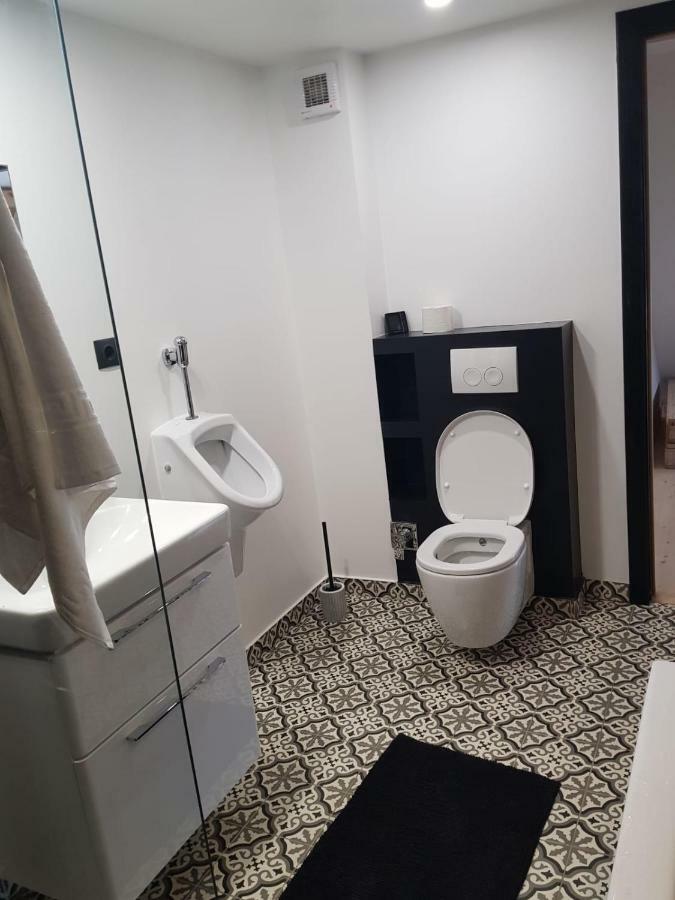 Апартаменти Leisure Apartmens Брашов Екстер'єр фото